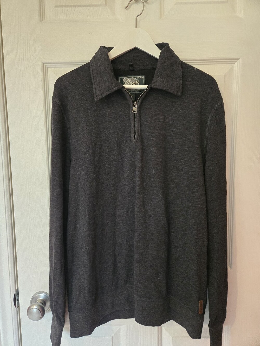 Mens Medium Dark Grey Roots Quarter Zip